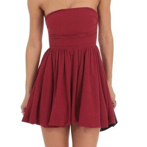Lucy in the Sky Strapless Homecoming Dress